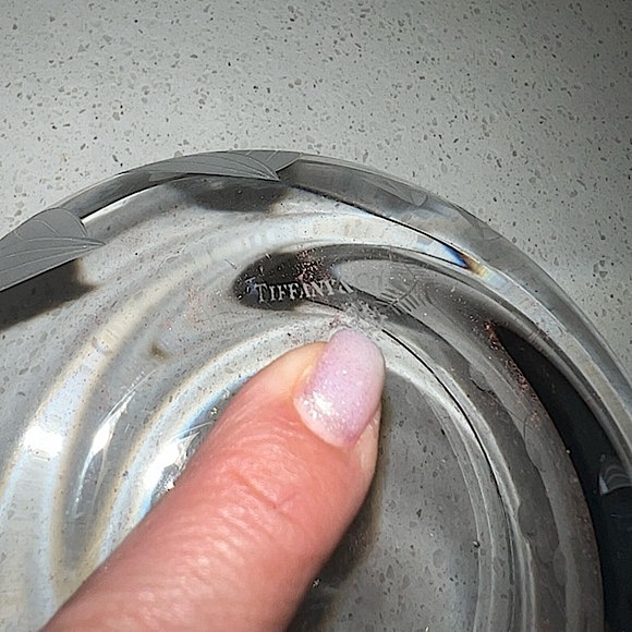 Authentic Tiffany & Co Crystal Lily of the Valey Harmony Bowl NWT - Picture 4 of 4